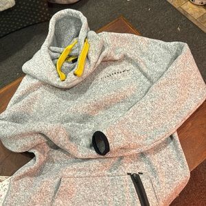 Nike Therma-Fit hoodie with extra zippered pocket